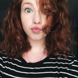 Meet your Posher, Mandy